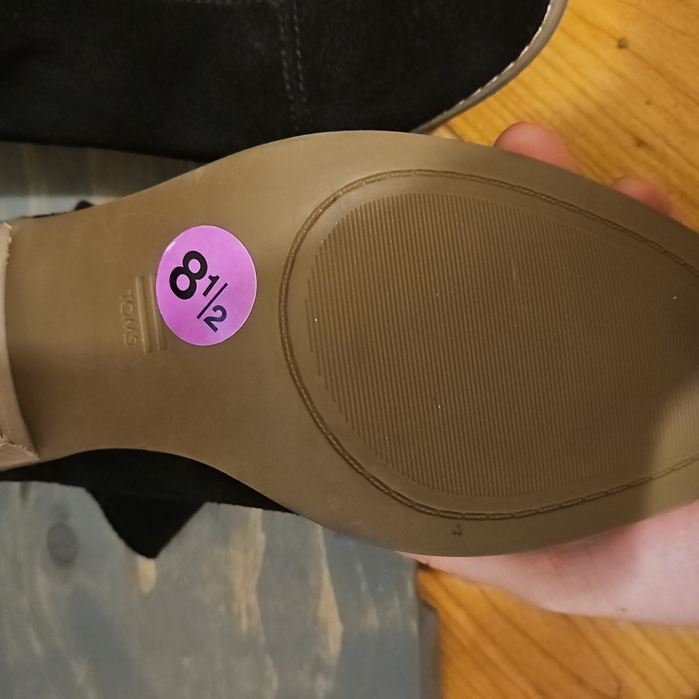 New Toms Black Ankle Boots - Picture 2 of 2